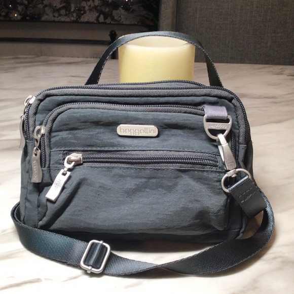 Baggallini Handbags - BAGGALLINI GRAY TRIPLE ZIP BAG ADJUSTABLE STRAP CROSSBODY- BELT BAG-TRAVEL PURSE